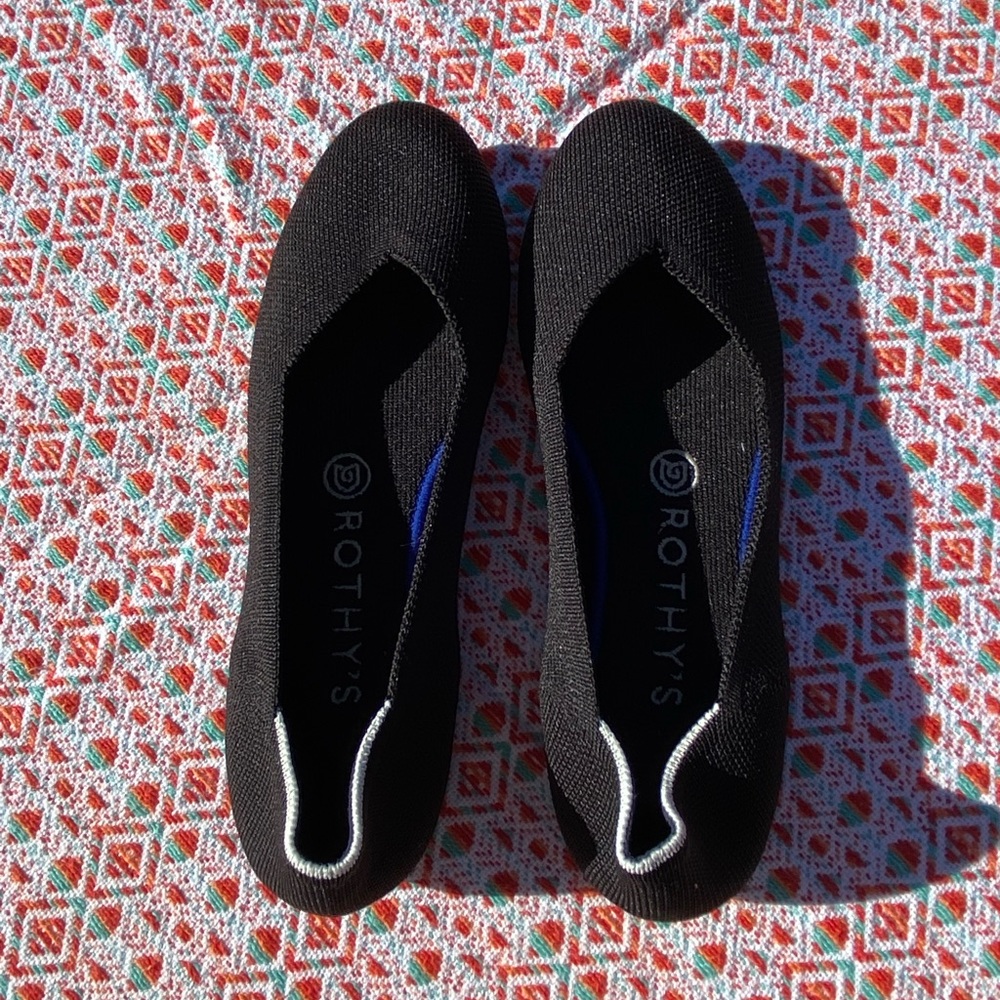 Rothy’s The Flat shoe  nwot black